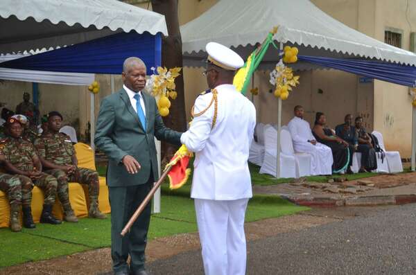 Marine nationale béninoise : Le Capitaine de Vaisseau Dossa HOUNKPATIN prend le Commandement