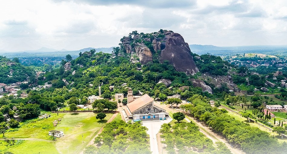 Destination Bénin : Dassa -Zoumè, pays Idaascha,  au sommet des  41 collines  de la cité des Omondjagou.