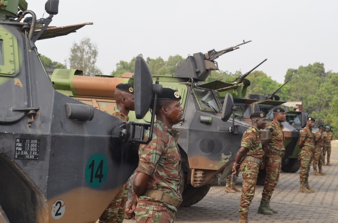 Coopération militaire entre la France et le Bénin : Près d’une dizaine de Véhicules de l’Avant Blindé (VAB) remis aux Forces Armées Béninoises
