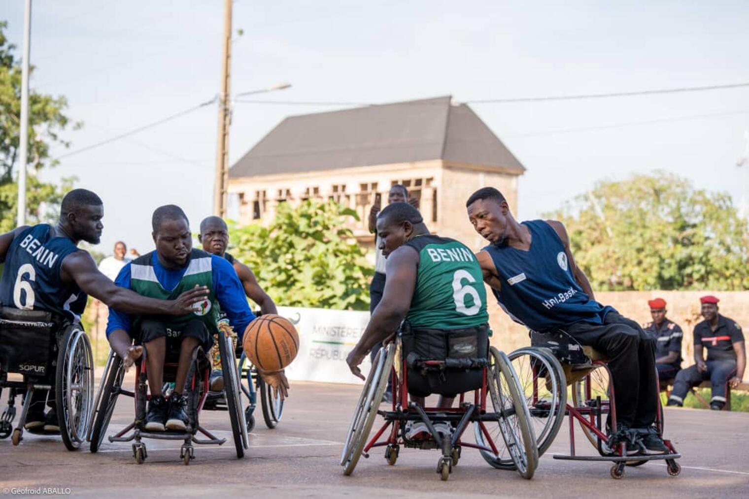 Inclusion sociale des personnes Handicapées par le sport | Gouvernement ...