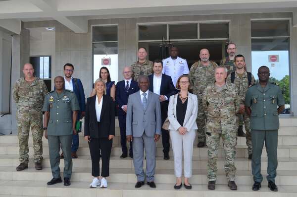 Coopération militaire bénino-belge : Le ministre belge de la défense salue un partenariat dynamique