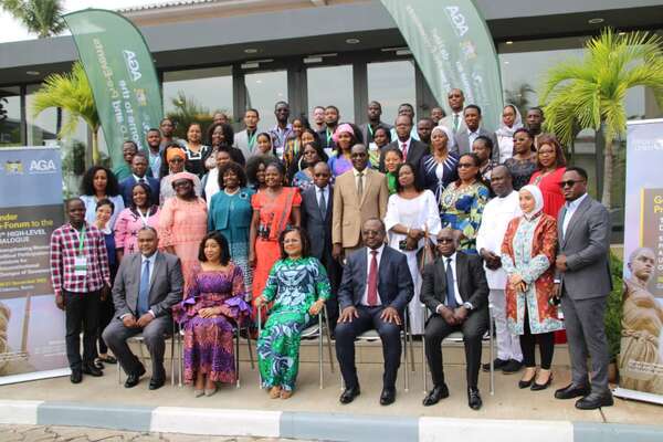 Lutte contre les changements anti-constitutionnels de Gouvernement : La participation politique des femmes en débat à Cotonou