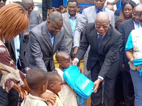 Distribution de kits scolaires au titre de l'année scolaire 2019-2020 : L’UNICEF s’engage aux côtés du gouvernement
