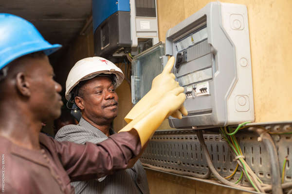 Électrification rurale : Mise en service des micro centrales photovoltaïques dans les communes de Cobly, Boukoumbé et Kérou