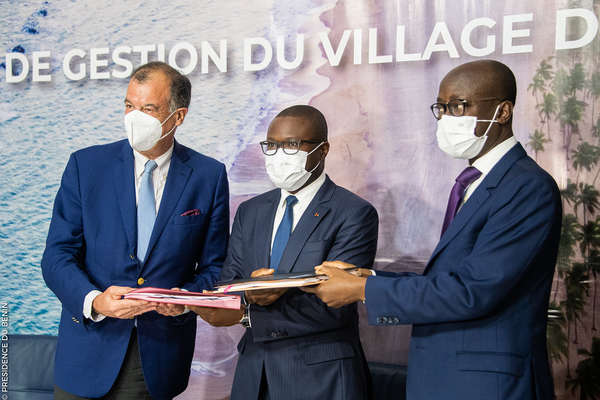 Aménagement d’une station balnéaire d’exception à Avlékété : Le Gouvernement signe deux contrats avec le « Club Med »