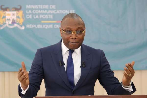 Gouvernement Face à la Presse : Le Ministre Alain OROUNLA parle des réformes politiques, 30 ans après la conférence nationale