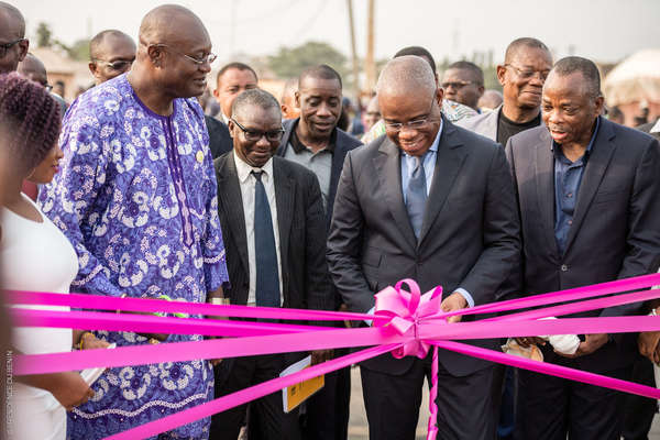 Mise en service officielle des Centres de Transfert et des Points de Regroupement, des déchets solides ménagers du Grand Nokoué par le ministre du cadre de vie, Monsieur José TONATO