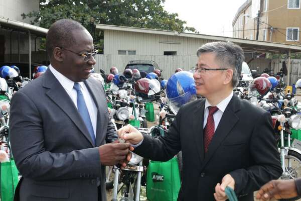 Sécurité : La Chine offre des moyens roulants à la Police Républicaine du Bénin