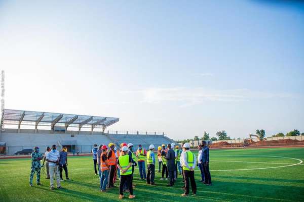 Promotion du sport à la base : Descente du Ministre Oswald HOMEKY sur les stades en construction dans le Couffo