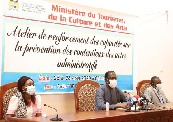 Atelier de renforcement des capacités sur la prévention des contentieux liés aux actes administratifs au MTCA