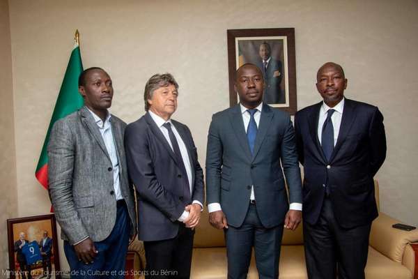 Visite de Daniel CHAUSSE au Bénin : La construction de l'académie de tennis à l'ordre du jour