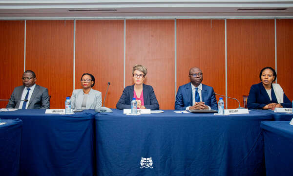 Atelier sur le cadre d’orientation curriculaire à Cotonou : Vers une feuille de route commune pour l’école béninoise
