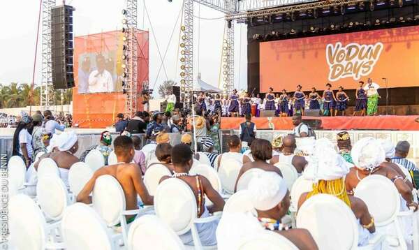 Célébration des « Vodun Days » au Bénin : Près de 100 mille personnes en communion autour de l'Art, de la Culture et de la Spiritualité à Ouidah