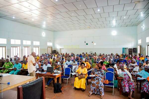 Examen du Certificat de Qualification aux Métiers d'octobre 2023 : La CMA-Bénin renforce les capacités opérationnelles des concepteurs d'épreuves