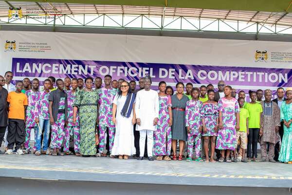 Lancement des compétitions départementales interclasses culturelles : Plus de 4000 jeunes élèves en compétition dans les 12 départements