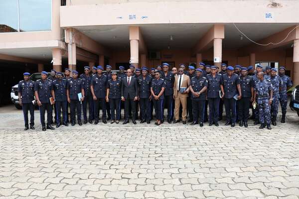 Visite à la Police Républicaine et à l'ABPC : Le Ministre Djibril MAMA CISSE s’imprègne des réalités du terrain