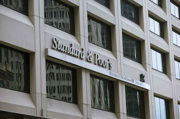 L’agence de notation Standard & Poor’s « S&P » rehausse la notation de crédit du Bénin de « B+ » à « BB- » avec une perspective « Stable »