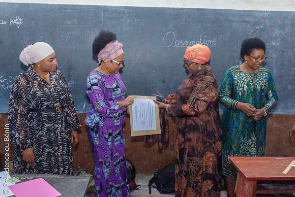 Recrutement de 117 contractuels de l’État : Le gouvernement lance les épreuves pour un total de 993 candidats