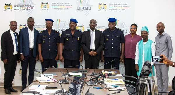 Sécurité du patrimoine et du tourisme au Bénin : Le Ministre ABIMBOLA échange avec les unités spéciales de la Police Républicaine