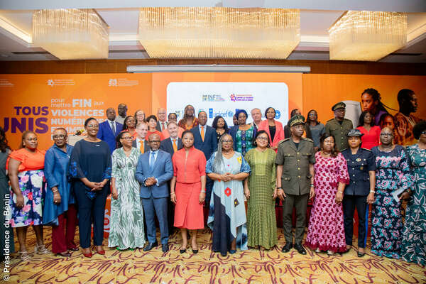 Lutte contre les violences numériques basées sur le genre au Bénin : 16 jours pour briser le bec au mal